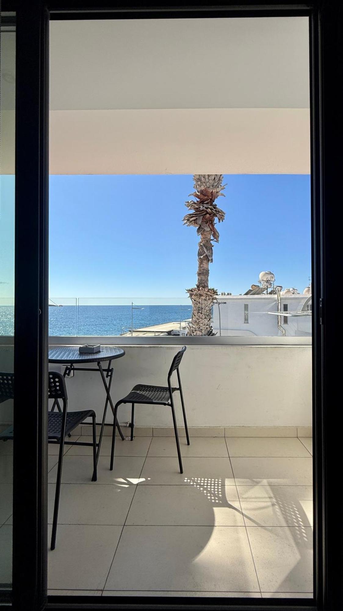 Sea La Vie #1 - Luxury Seaview Apartment Paphos Exterior photo